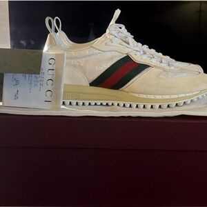 Gucci Re-Motion Sneakers EU 38 US 8 Athletic Shoes